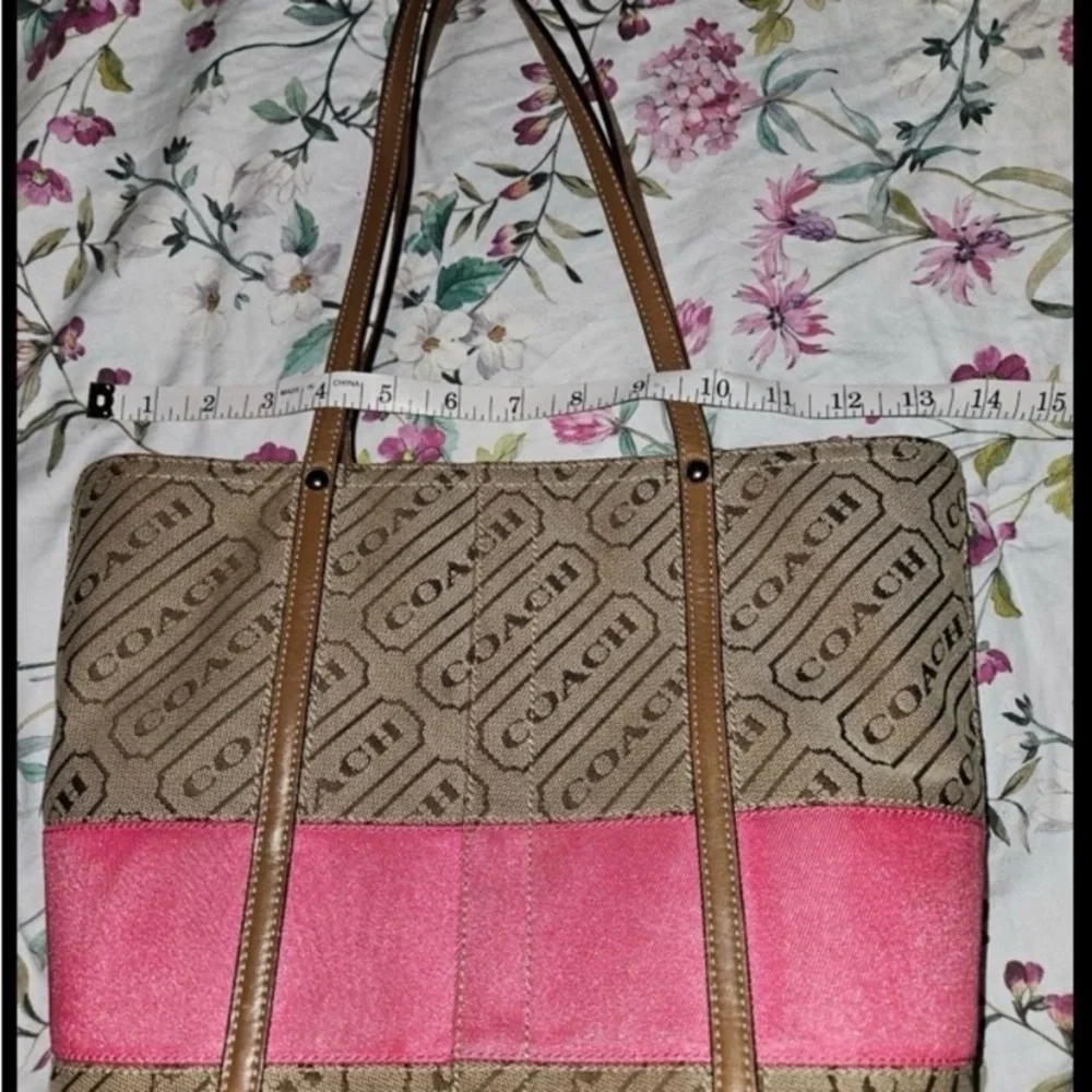 Coach Signature Tan and Pink Tote​